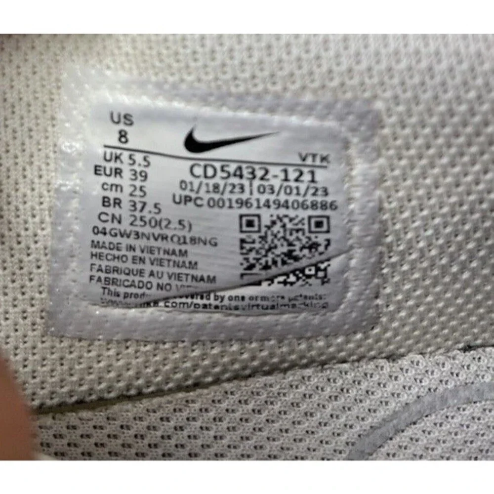 Nike AIR MAX EXCEE Women's White CD5432-121 Athletic Sneaker Shoes Sz 8